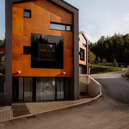 Nise Mountain A25 Hrabovo - Malino Brdo Apartment