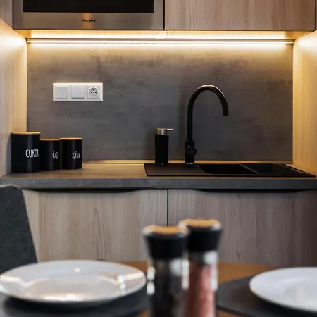 Nise Mountain A25 Hrabovo - Malino Brdo شقة *